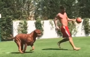 Lionel Messi vs Hulk. IL VIDEO che sta spopolando sul web